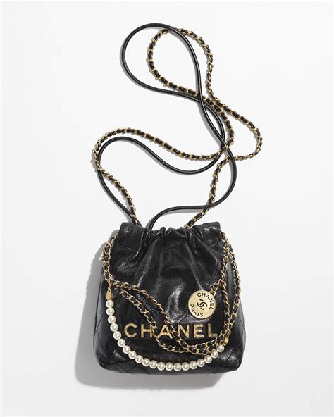 chanel 22 bag price|where to buy chanel 22.